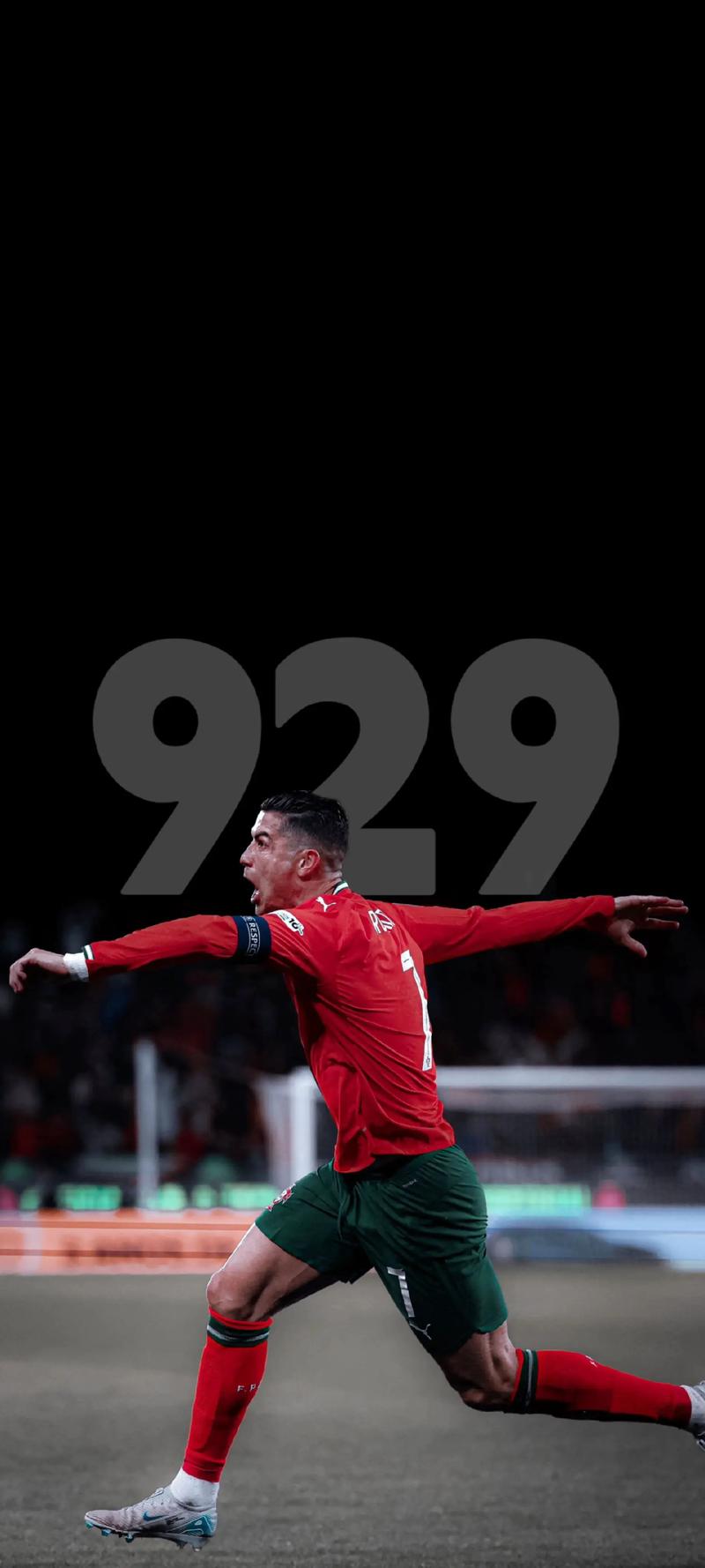 蒯纪闻与刘诚宇在中超努力证明自己，蒯纪闻目标进球，刘诚宇盼夺冠后再留洋。（中超自证之战：蒯纪闻剑指进球，刘诚宇誓夺冠后再留洋）