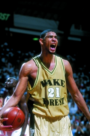 6场6球7助！官方：梅西当选2025赛季美职联季后赛MVP（官方宣布：梅西荣膺2025美职联季后赛MVP，6战6球7助攻）