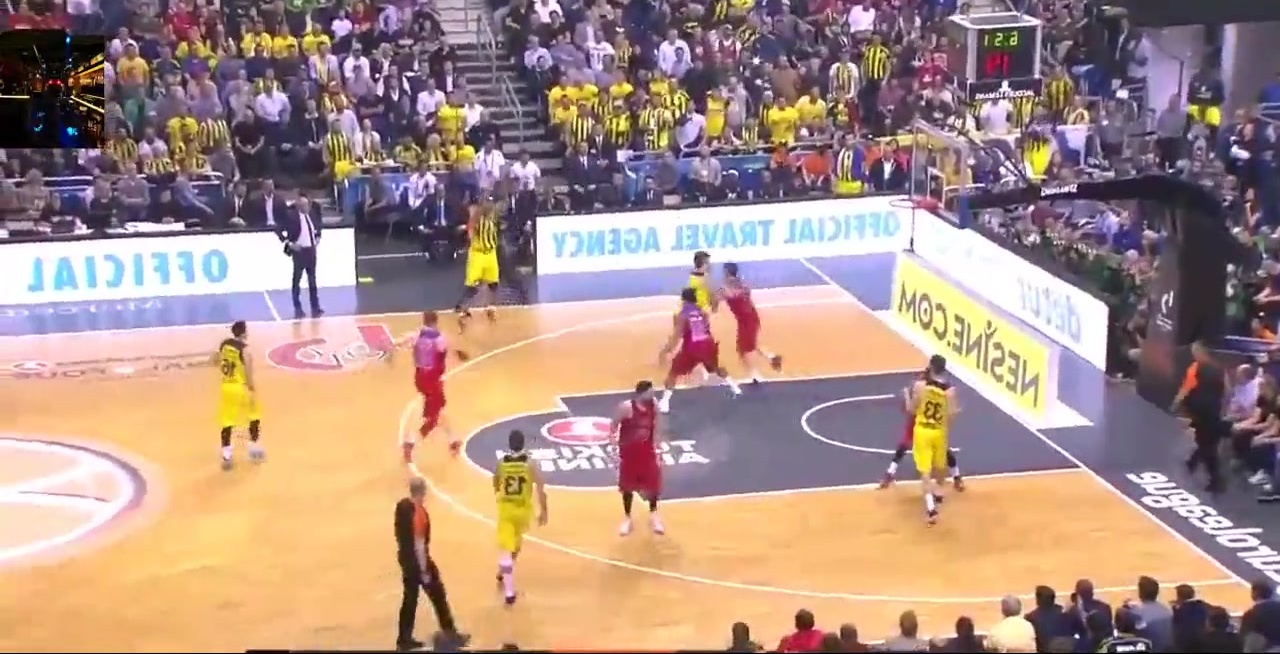 篮球火箭队内训练强度提升，新战术曝光（火箭队内训练强度升级，新战术亮相）