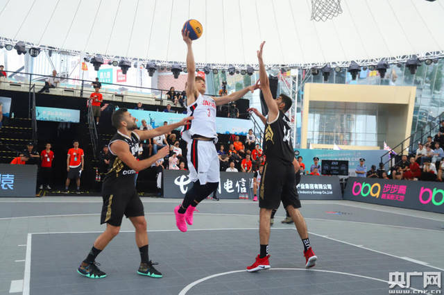 外媒：马拉多纳的宝马i8进行拍卖，起拍价1万欧元（外媒：马拉多纳名下宝马i8将拍卖，起价1万欧元）